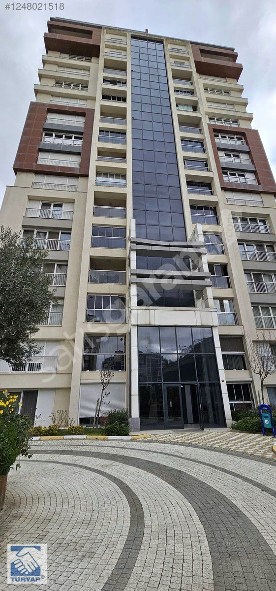 MAVERA BAŞAKŞEHİR' DE PEYZAJ MANZARALI 5+1(266m²) SATILIK DAİRE