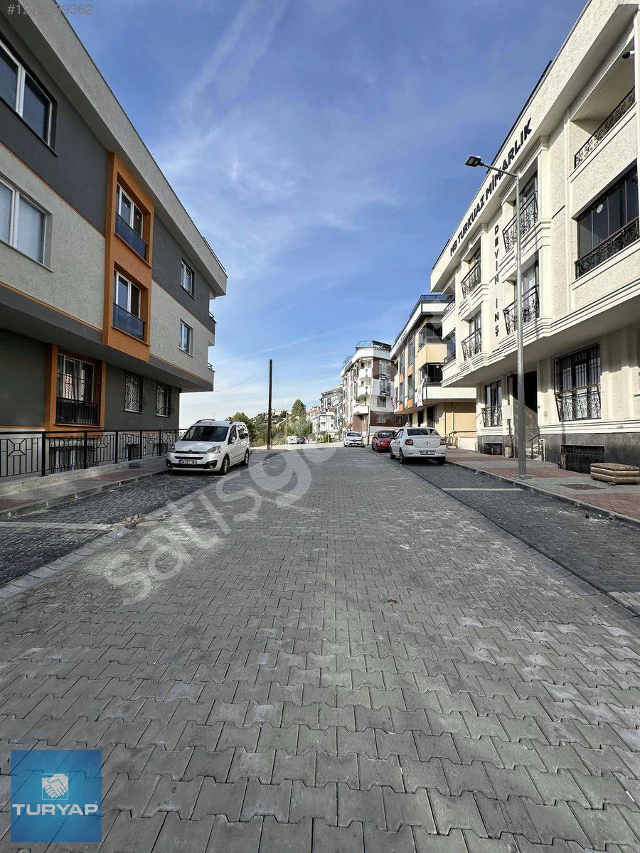 Sıfır 2+1 Daire Altınşehirin Gözde Bölgesinde
