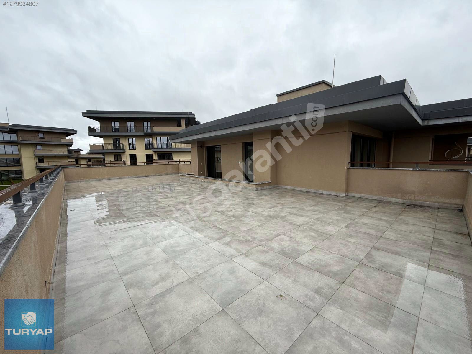 Vadi Evleri 2. Etap Büyük Tip Teraslı 4+1 Devirli Daire