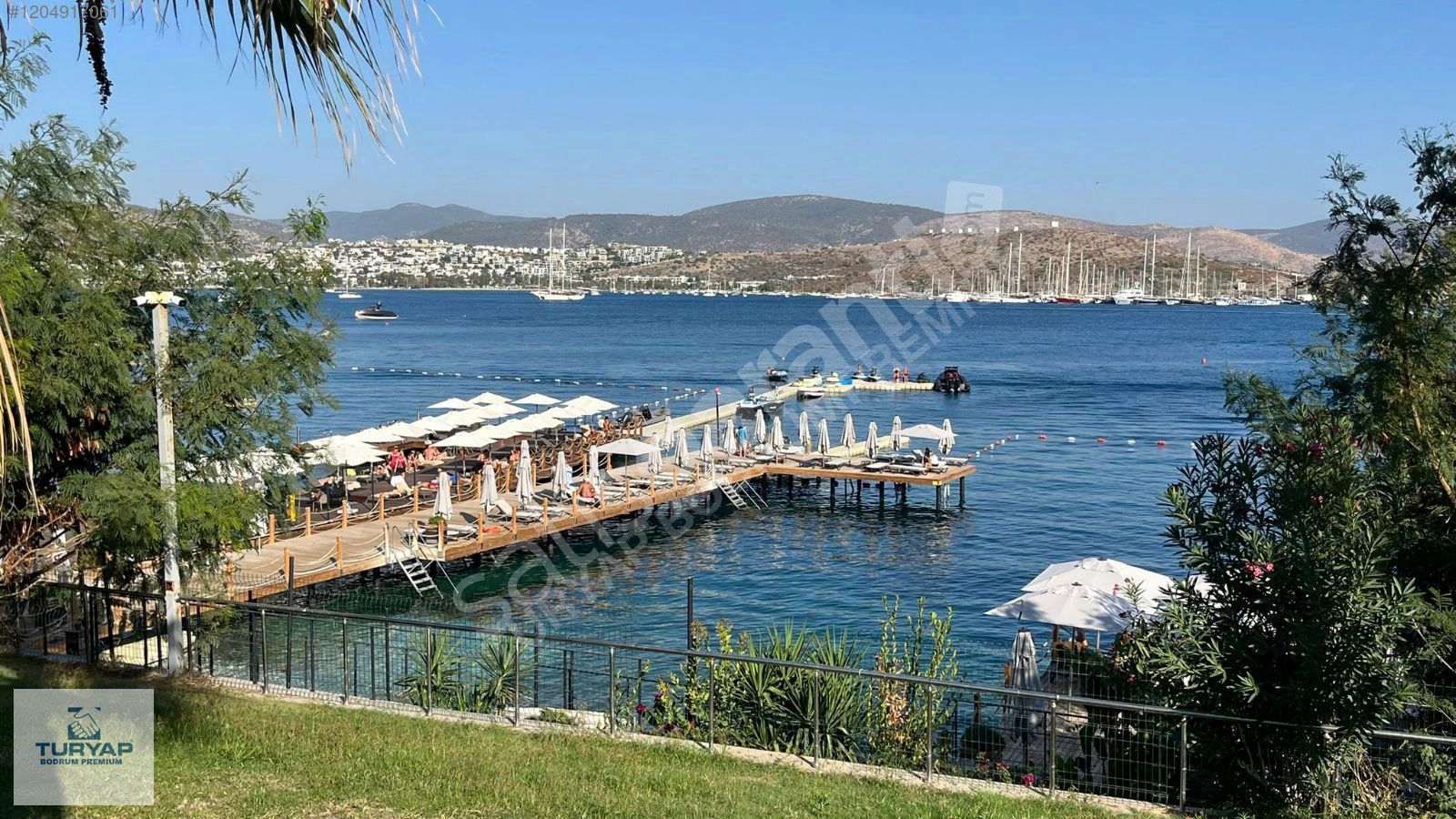 Bodrum Aura Sitesi Satılık 4+1 Denize Sıfır Fiyat Düştü