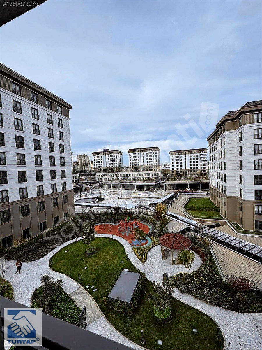 MEYDAN BAŞAKŞEHİR PEYZAJ MANZARALI 4+1 193 M2 BOŞ SATILIK DAİRE