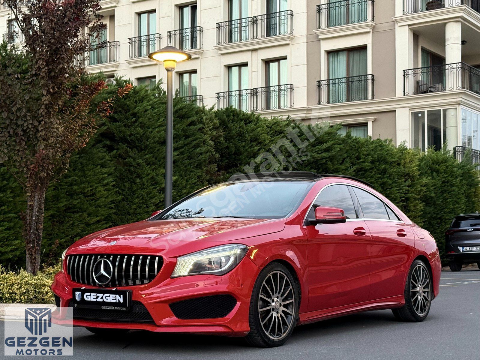 GEZGEN MOTORS MERCEDES CLA 180d AMG CAM TAVAN+DERİ+SUNROOF+FULL