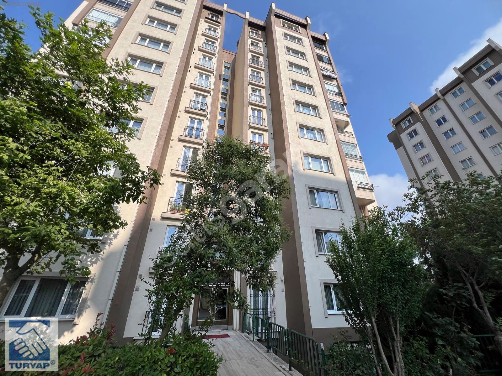 BAŞAKŞEHİR KAVACIK SİTESİ FULL TADİLATLI 3+1 SATILIK GİRİŞ KAT