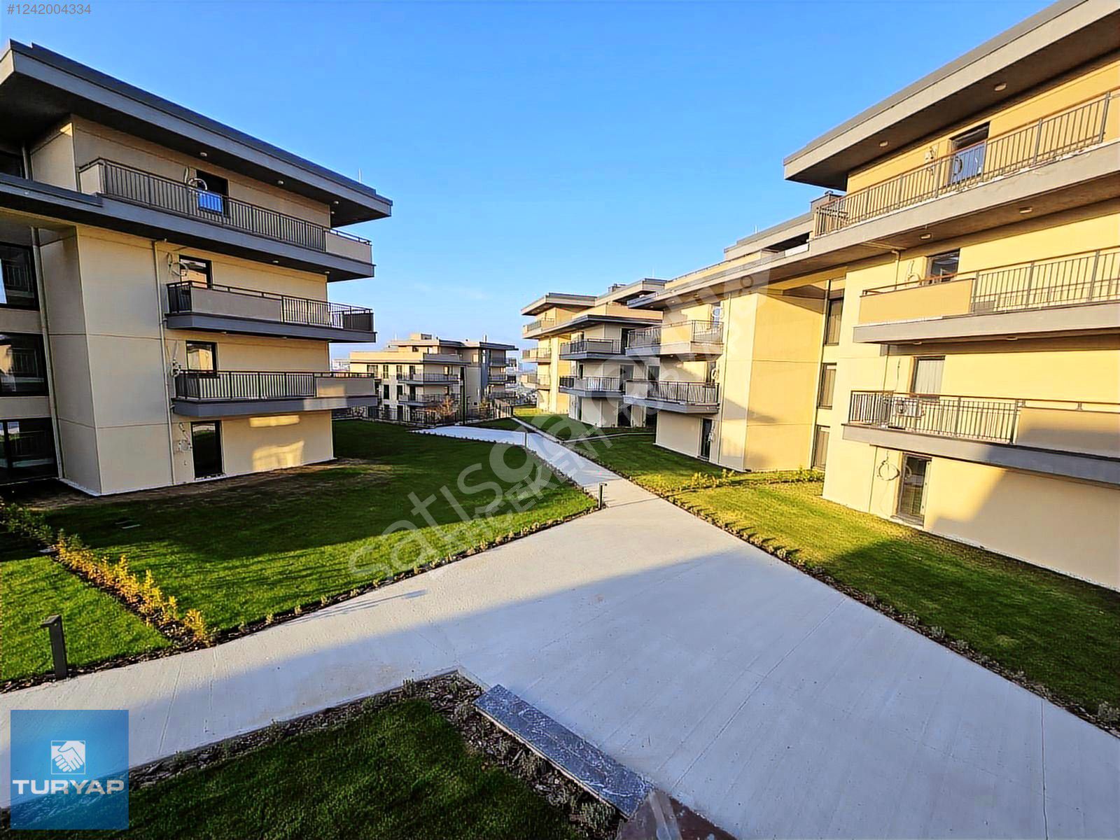 VADİ EVLERİ 2.ETAPTA ÖNÜ AÇIK SATILIK 4+1 DAİRE