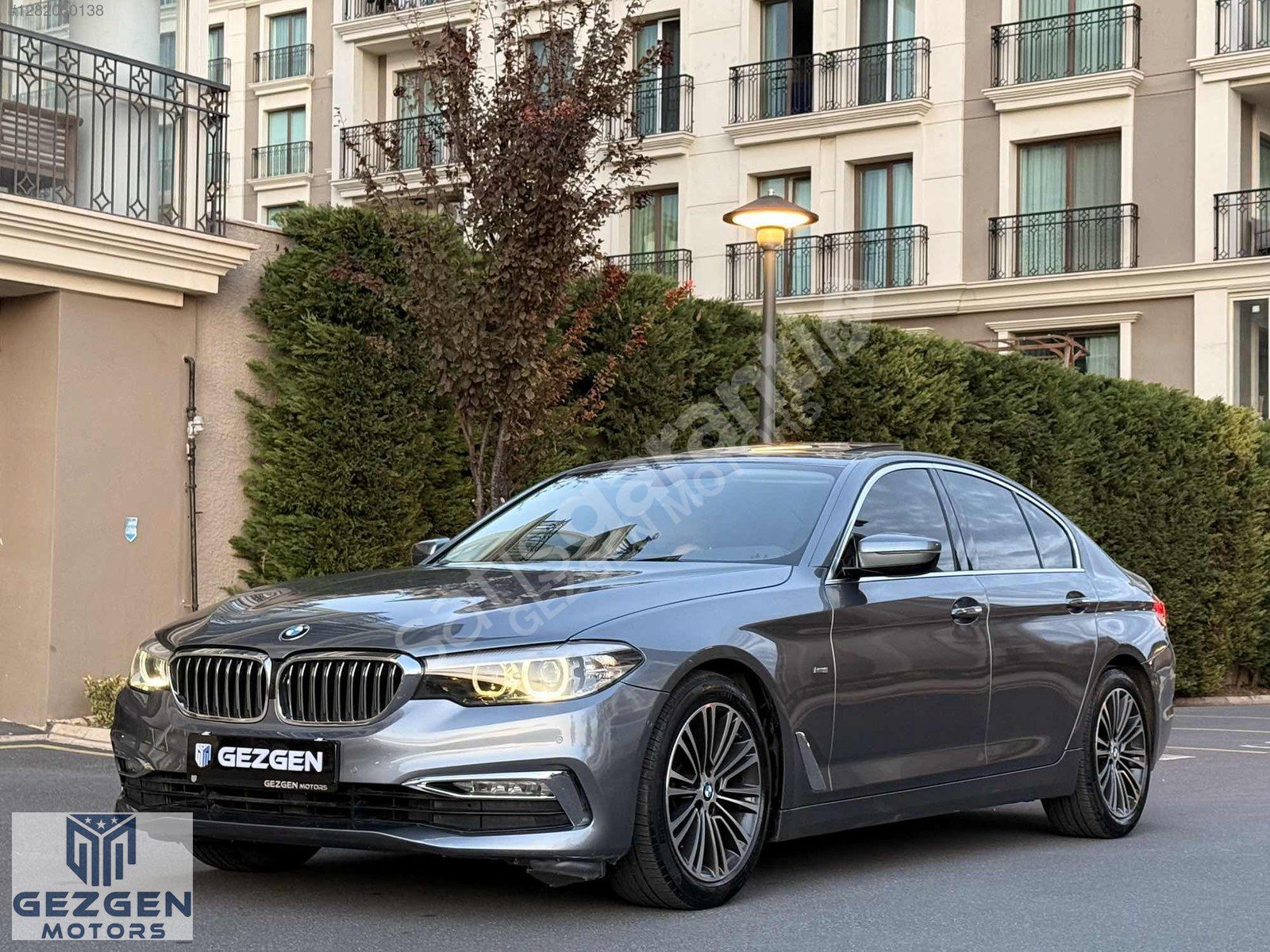 GEZGEN MOTORS'DAN YENİ 520i LUXURY+VAKUM+HAYALET+ISITMA+TABA+FUL