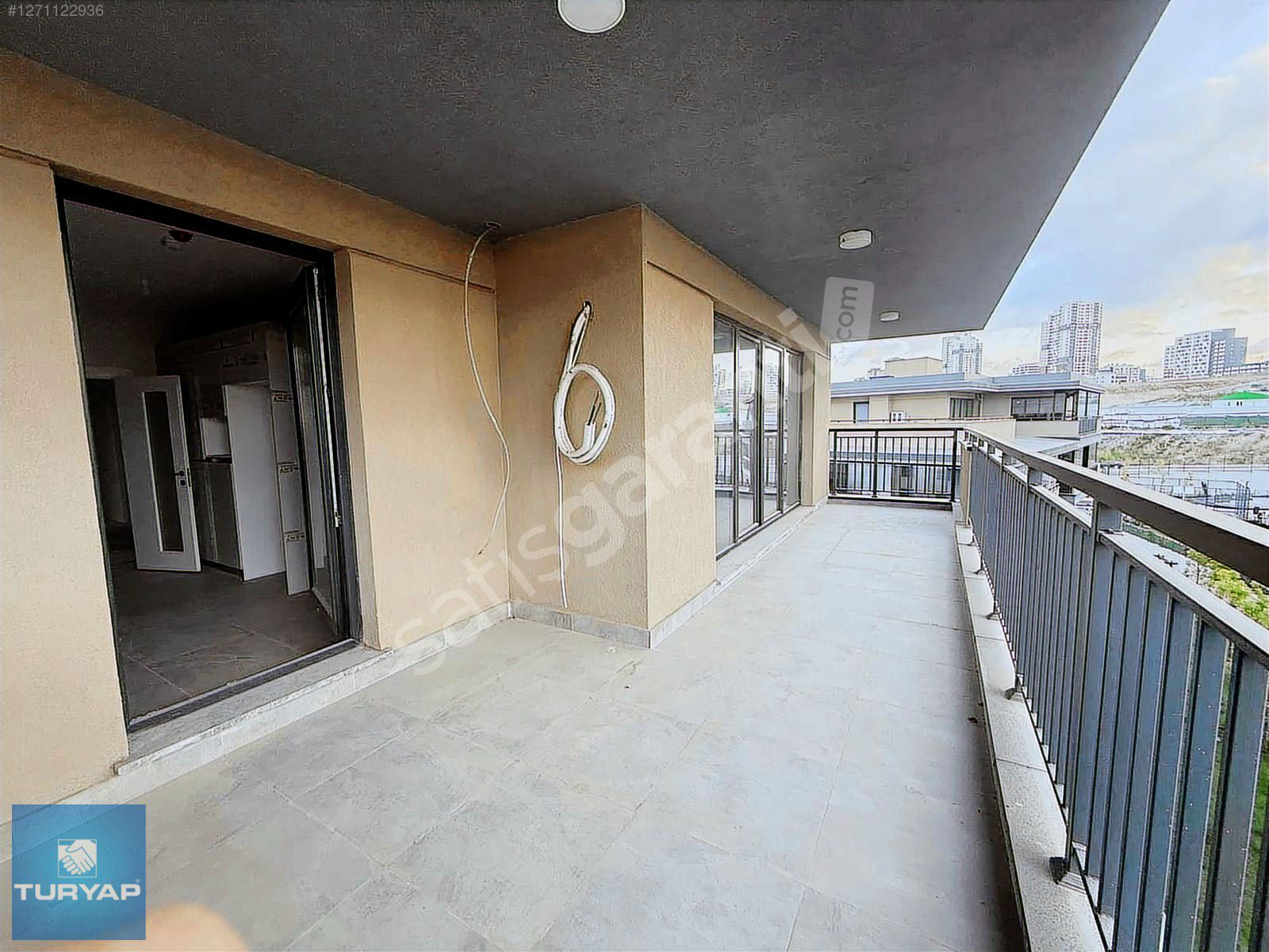 VADİ EVLERİ 2.ETAPTA DÜŞÜK PEŞİNATLI 125 m2 TERASLI 4+1 DAİRE