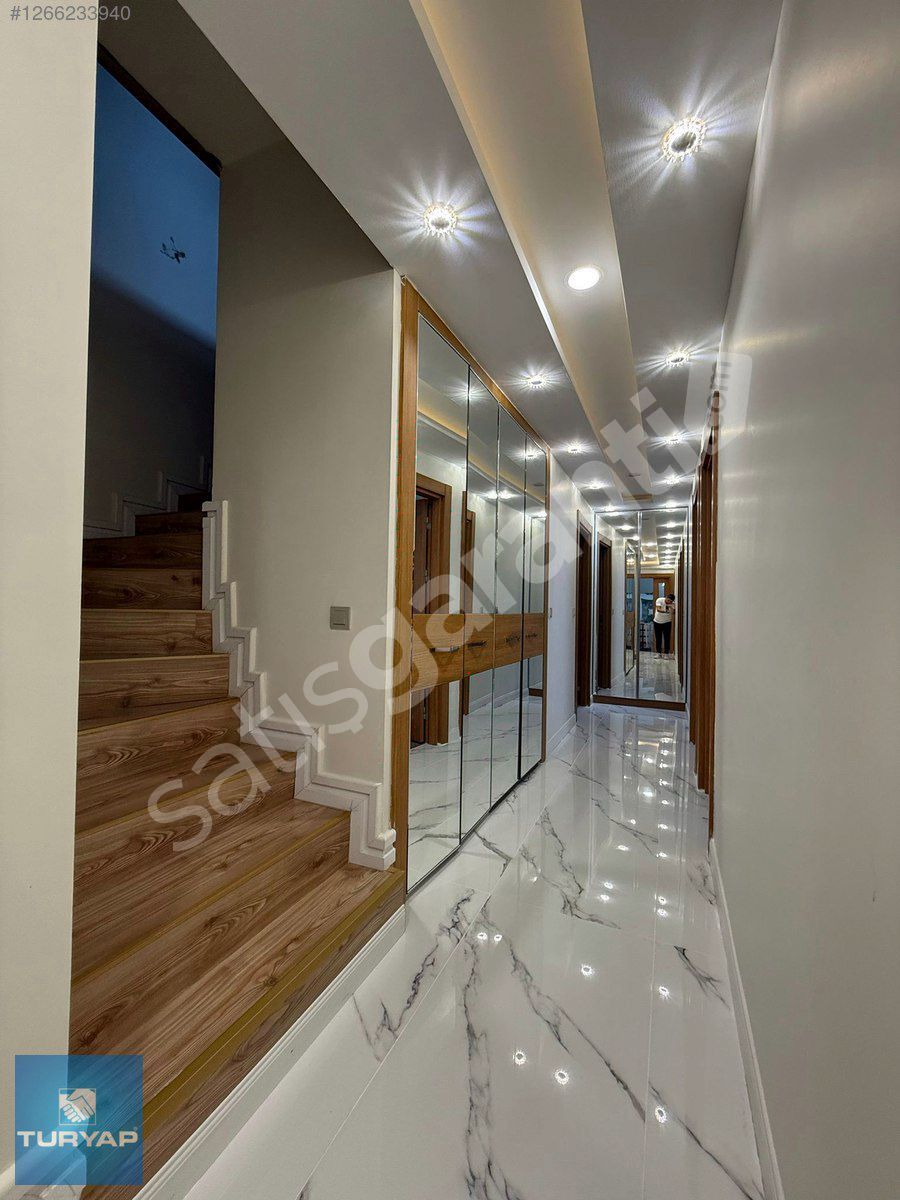 Avrupark Sitesi Büyük Teraslı Full Tadilatlı Dubleks 3+1 Daire