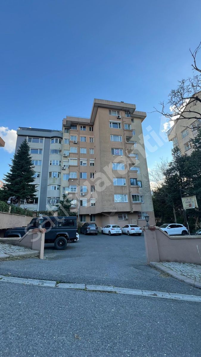 ULUS MERKEZİ KONUMDA OTOPARKLI 3+1 SATILIK DAİRE