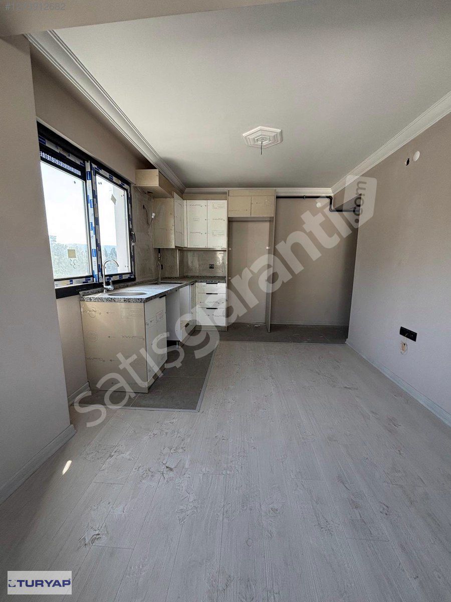 AKINCILAR MAH.KOŞU İZBAN KARŞISINDA SIFIR 2+1 SATILIK DAİRE