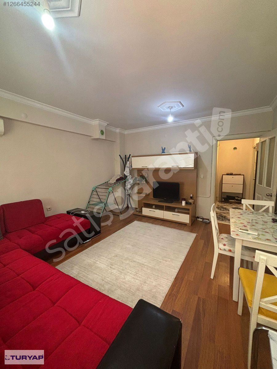 KARŞIYAKA/GONCALAR MAH.İZBAN YAKINI2+0 FULL EŞYALI SATILIK DAİRE