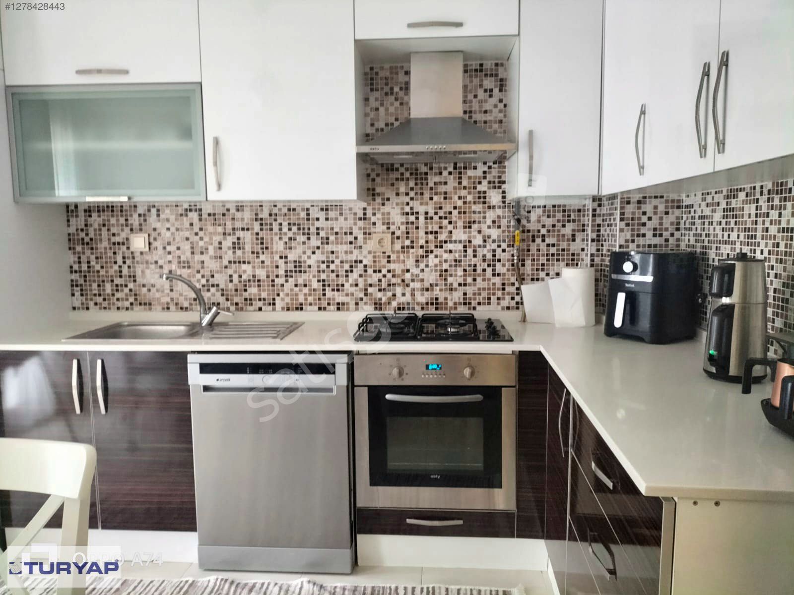 BUCA BELEDİYESİ YAKINI 110 M2 ARAKAT 2+1 KİRALIK DAİRE