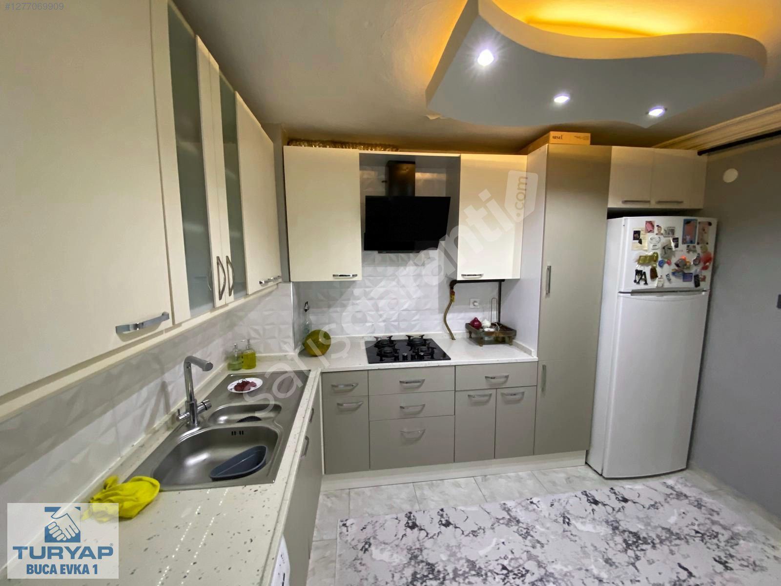 CUMHURİYET MAH. SATILIK YENİLENMİŞ LÜKS 3+1