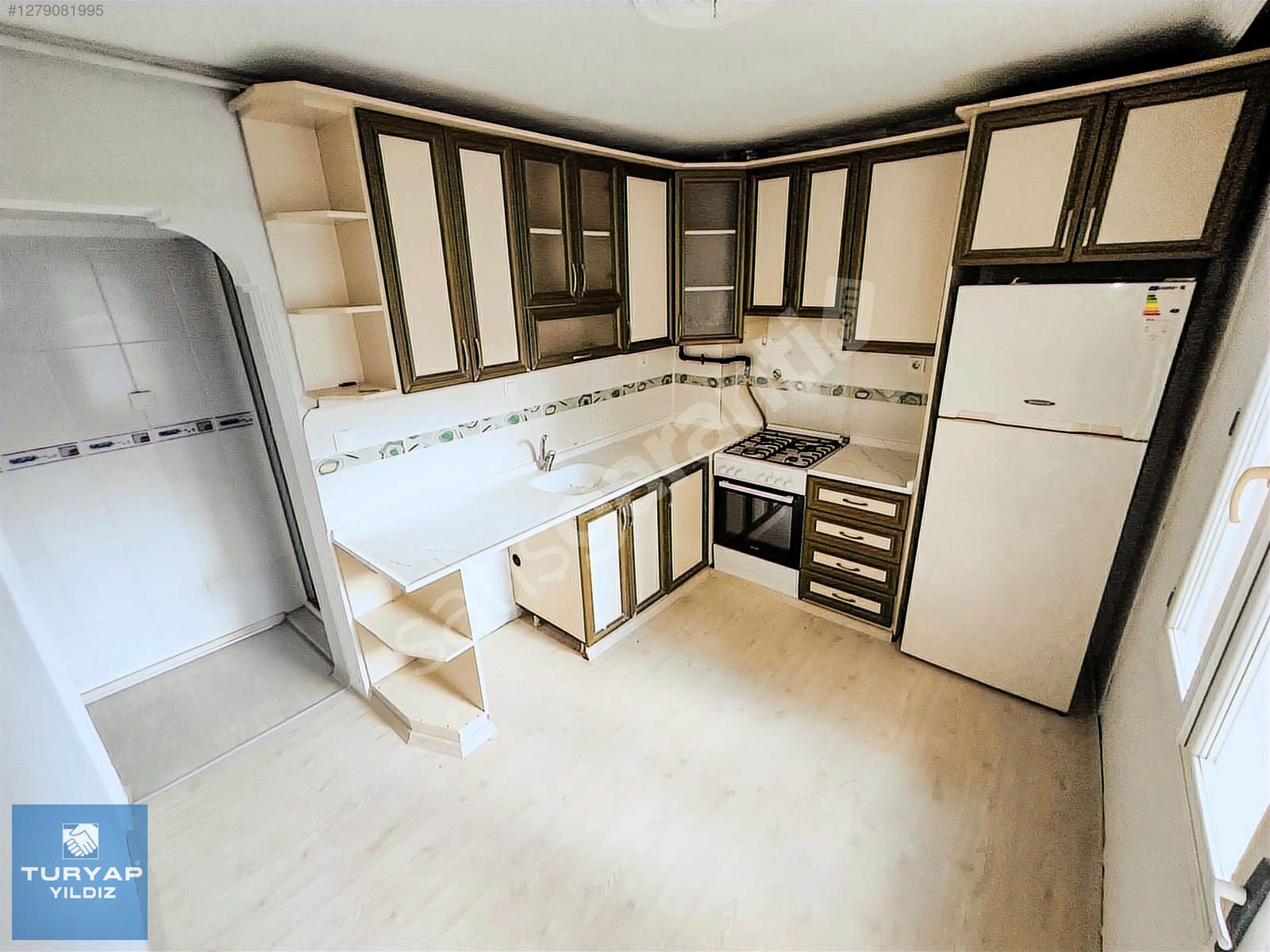 BUCA FIRAT MAHALLESİ 120 M2 3+1 KİRALIK DOĞALGAZLI DAİRE