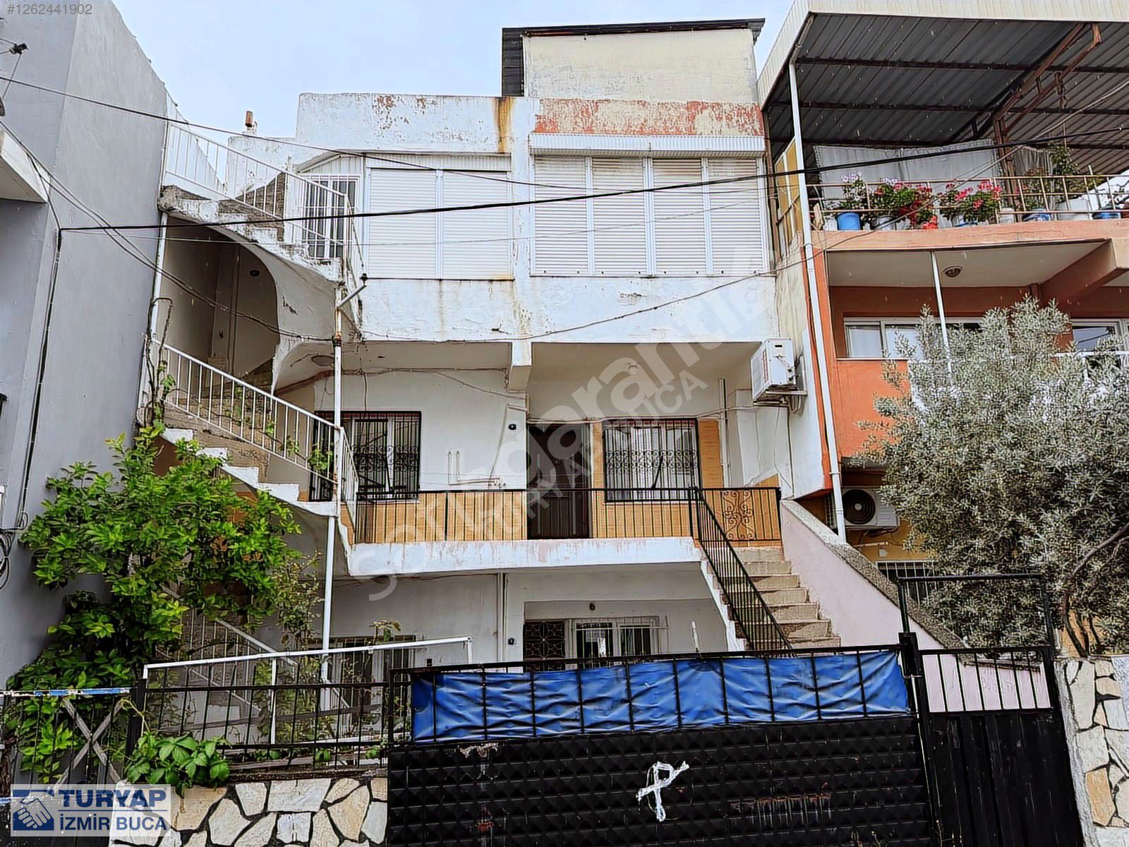 Turyap'tan Karabağlar Yunus Emre Mah.de Teraslı Daire.