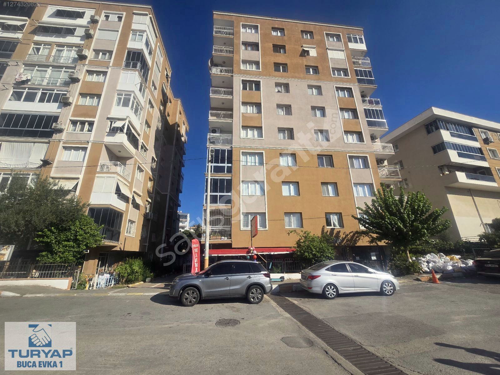 Buca Tınaztepe Hastane Yakını Site İçi 3+1 Ebeveyn Banyolu Daire