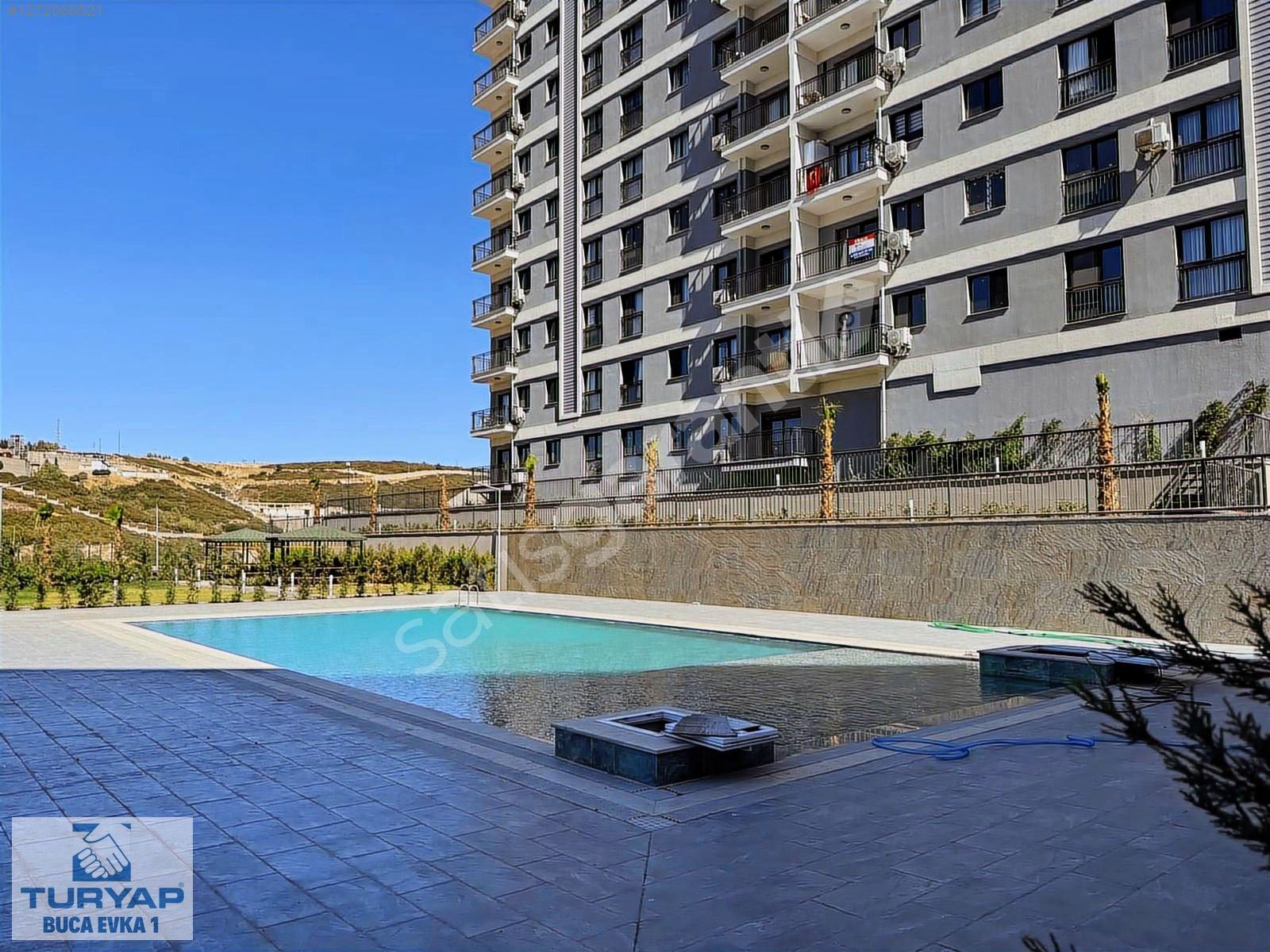 Buca İzkent Havuzlu Site Satılık 2+1 Sıfır Ayrı Mutfak Lüx Daire