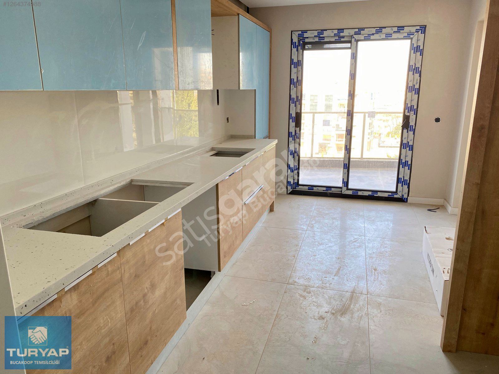 BUCA KOOP TURYAP'TAN SATILIK 3+1 160 M2 HAVUZLU LÜX DAİRE