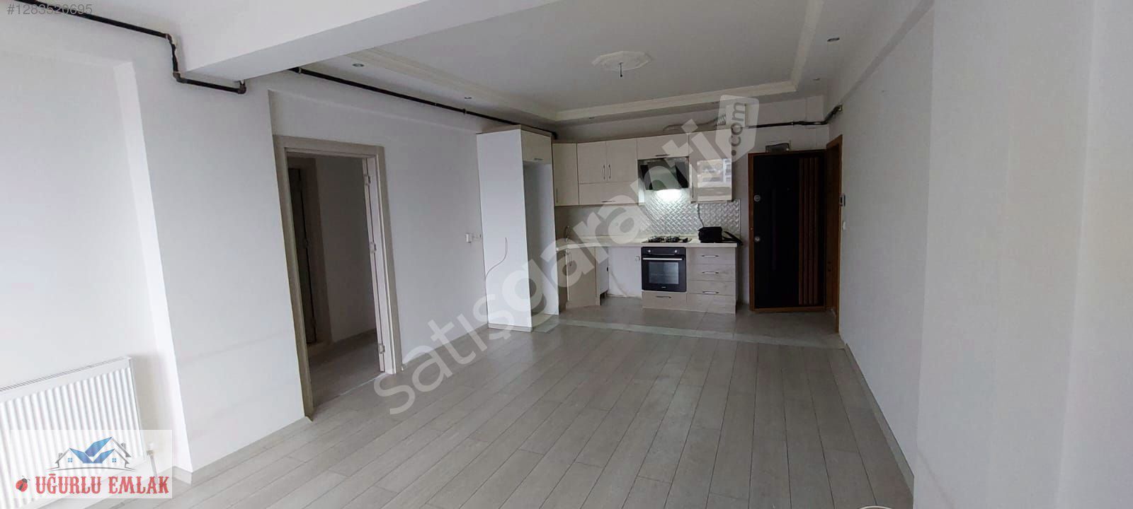 Pazaryeri karşısında, 2+1, açık mutfak 75m2, 6 yıllık daire