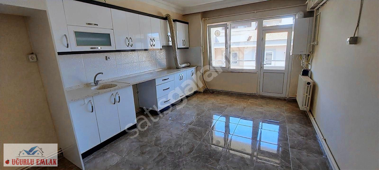 İmam bir gibi camine yakın 19nolu sağlık ocağı nın karşısındadır