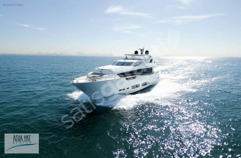 ASIA YAT'tan 2019 SUNSEEKER 95