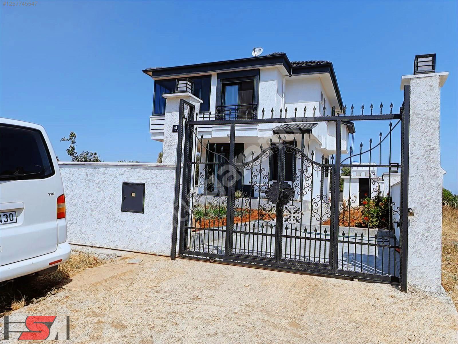 AYDIN DİDİM AKYENİKÖYDE HUZURUN KALBİNDE SATILIK MÜSTAKİL VİLLA