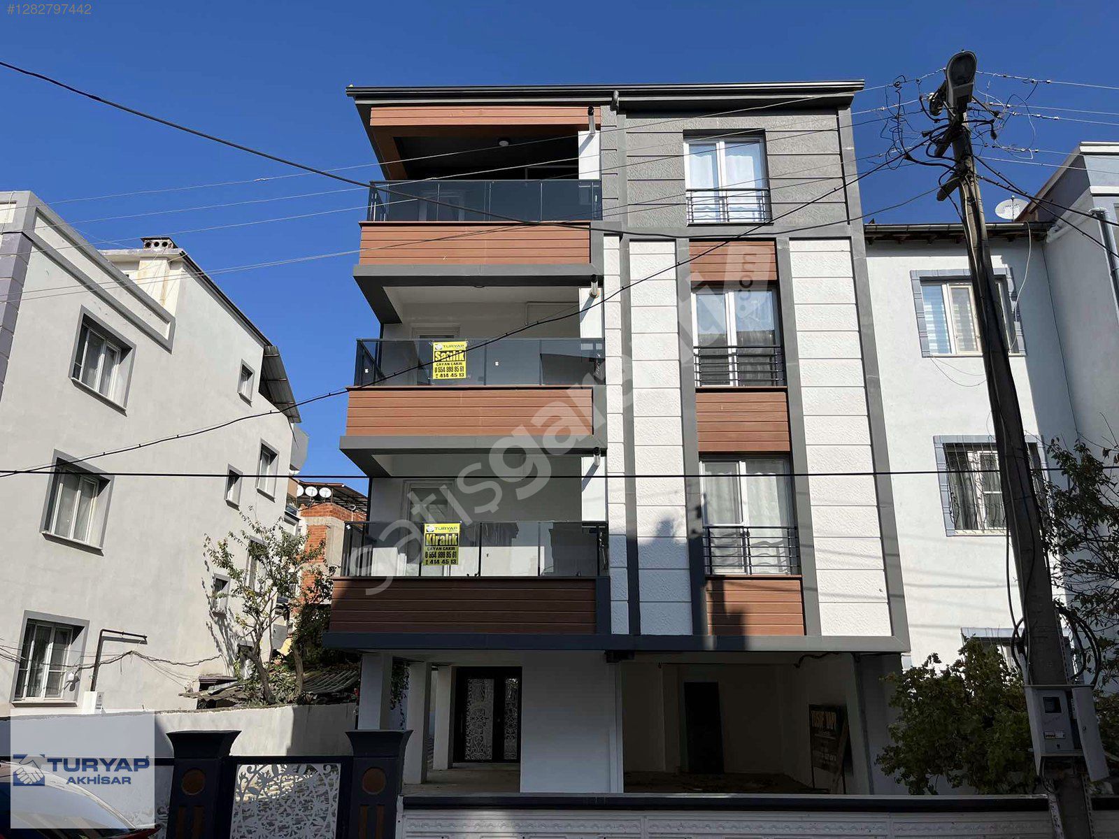 GELİŞEN LOKASYONDA ÖN CEPHE,ARAKAT,RUHSATLARI HAZIR 93 M2 2+1