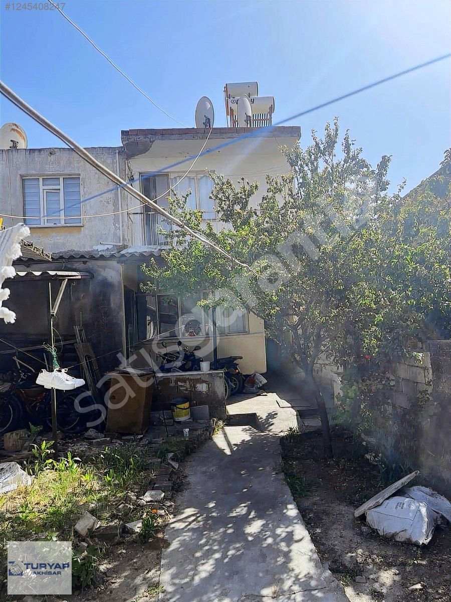 Cumhuriyet Mahallesi Satılık Müstakil Ev