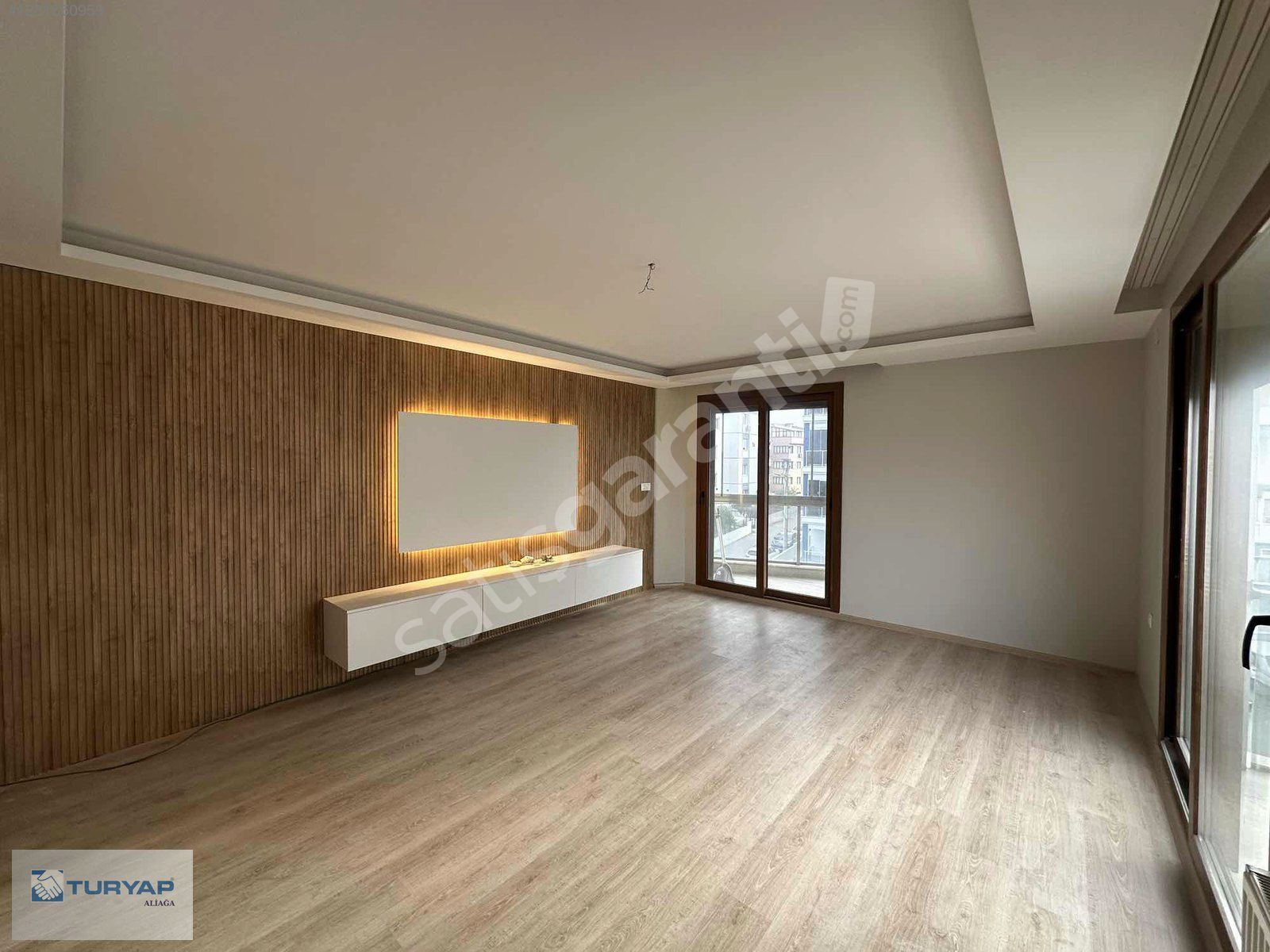 TURYAPTAN ALİAĞA MERKEZDE GENİŞ KİRALIK 3+1 DAİRE