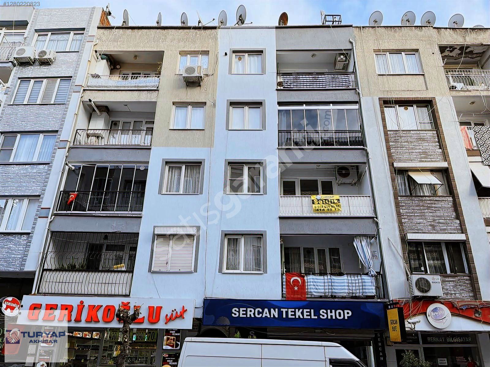 ÇARŞININ MERKEZİ'NDE ÖN CEPHE,ARAKAT 120 M2 DOĞALGAZLI 3+1 DAİRE