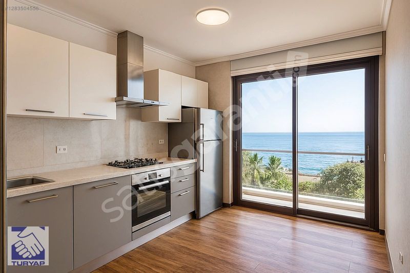 TURYAP BERKAY'DAN SİTE İÇERİSİNDE LEBİ DERYA DENİZ MANZARALI 3+1