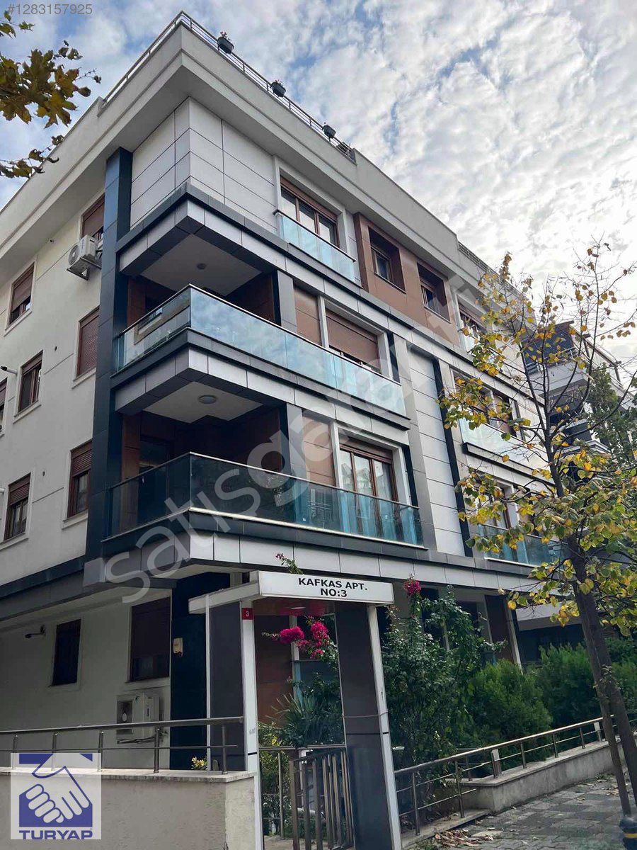 Turyap'tan İdealtepe'de Ön Cephe Ara Kat Balkonlu 3+1 Satılık