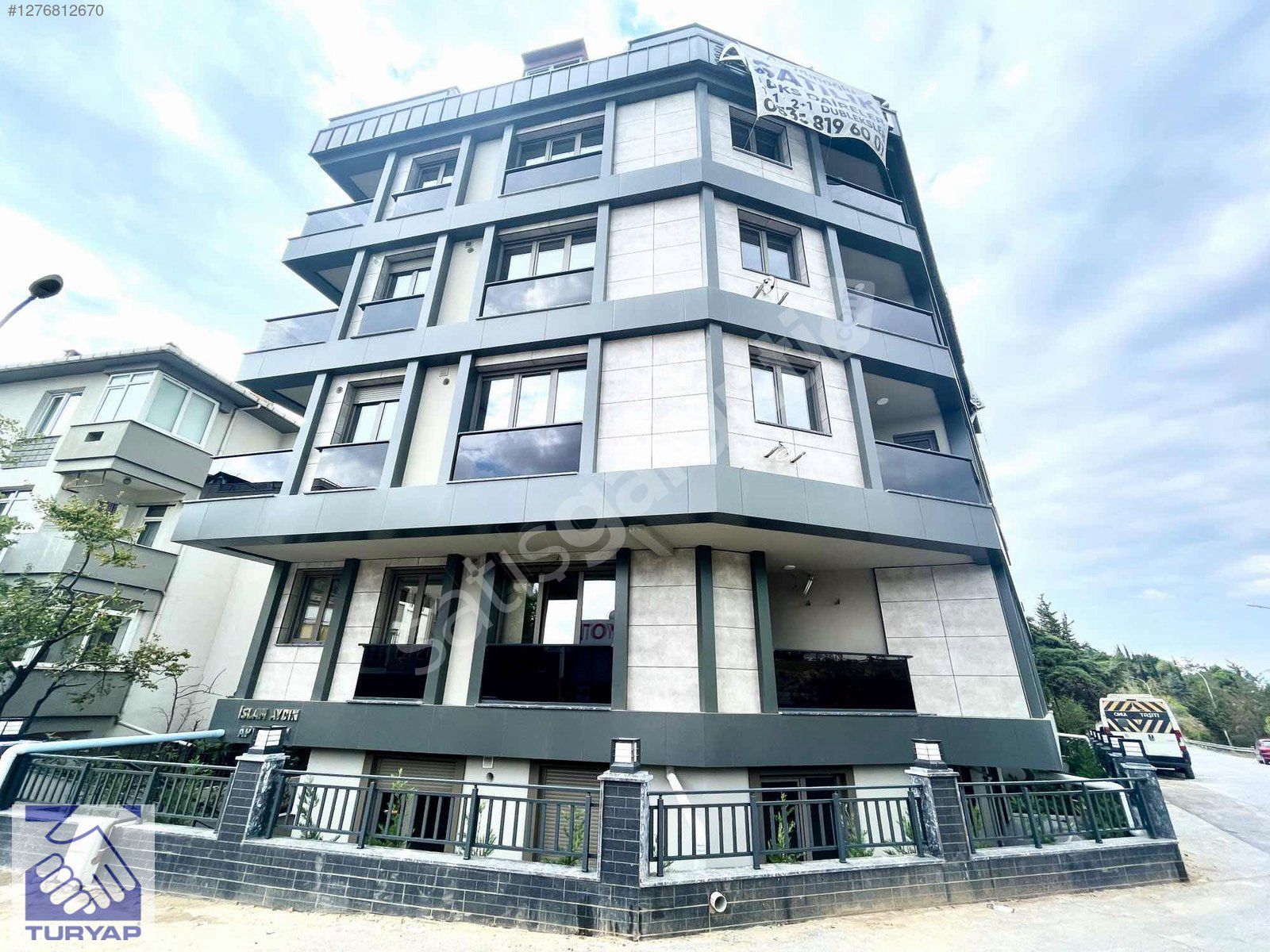 TURYAP'TAN KÜÇÜKYALI'DA SIFIR BİNADA ÖN CEPHE KATTA BALKONLU 2+1