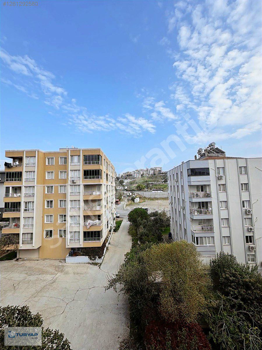 TURYAPTAN ALİAĞA MERKEZDE SATILIK 1+1 DAİRE