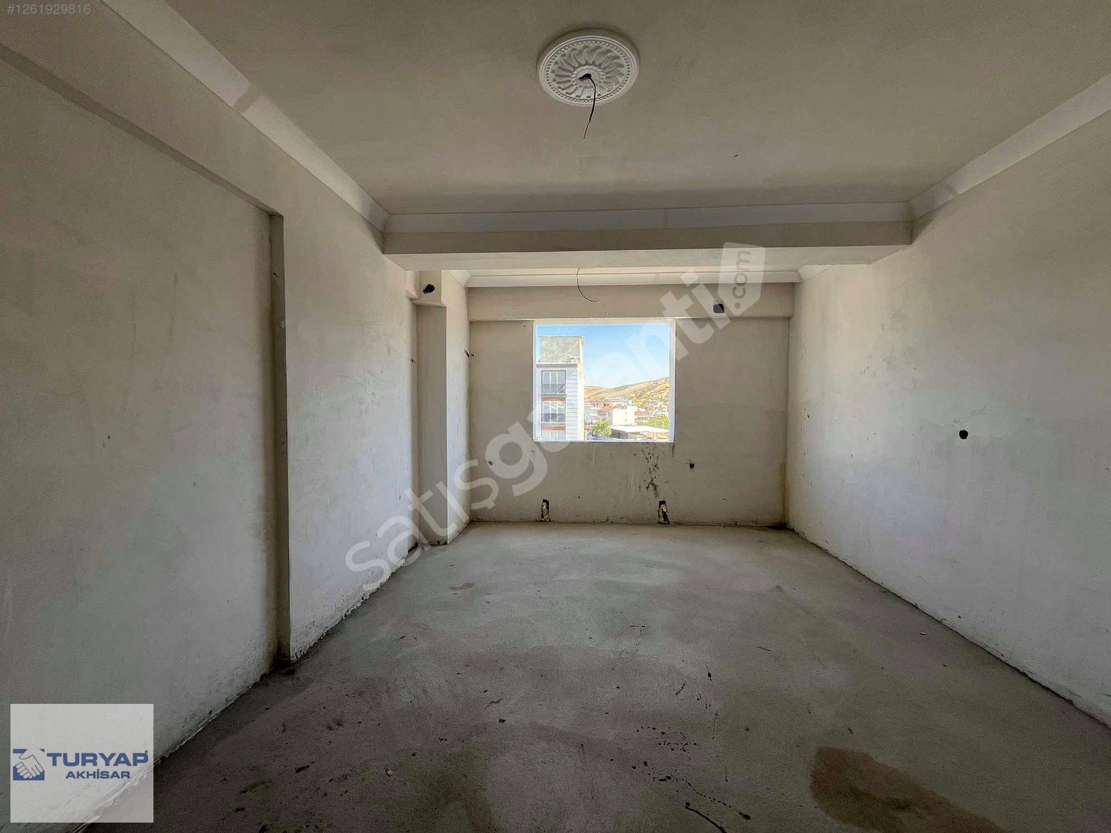 CUMHURİYET MAHALLESİ RİNG YOLU ÜZERİ ÖN CEPHE 94 M2 2+1 DAİRE