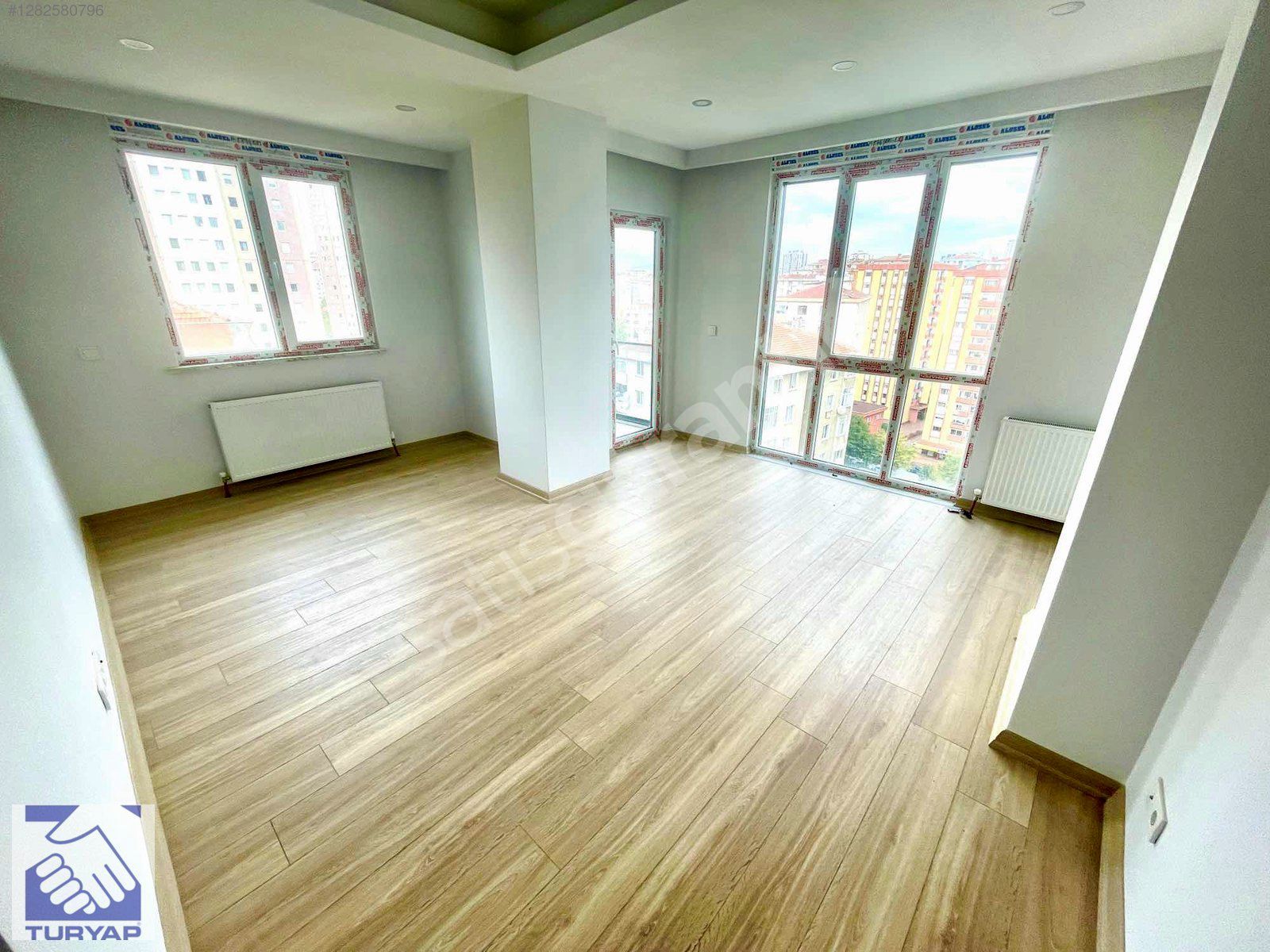 TURYAP'TAN KOZZY AVM YANI YENİ BİNADA BALKONLU FERAH LÜKS 2+1