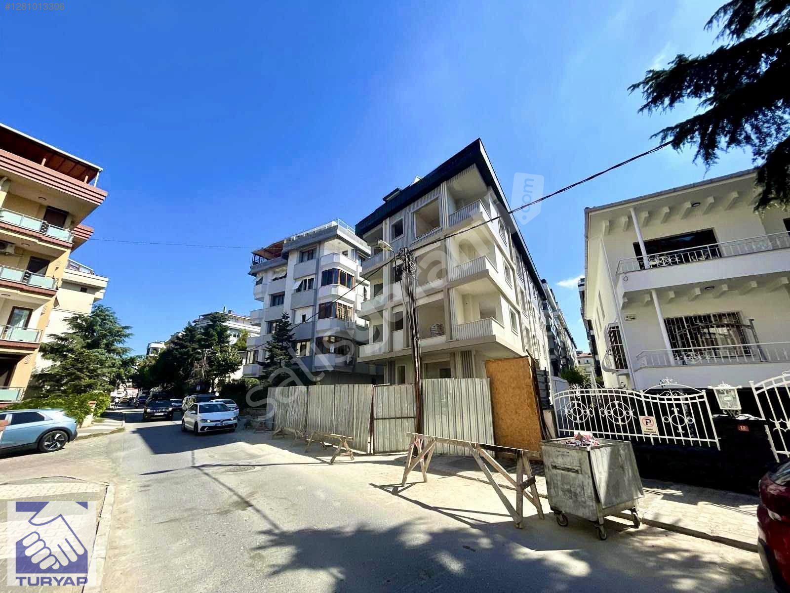 TURYAP'TAN KÜÇÜKYALI ÇAMLIK SAHİL KISMI SIFIR BİNADA KATTA 2+1