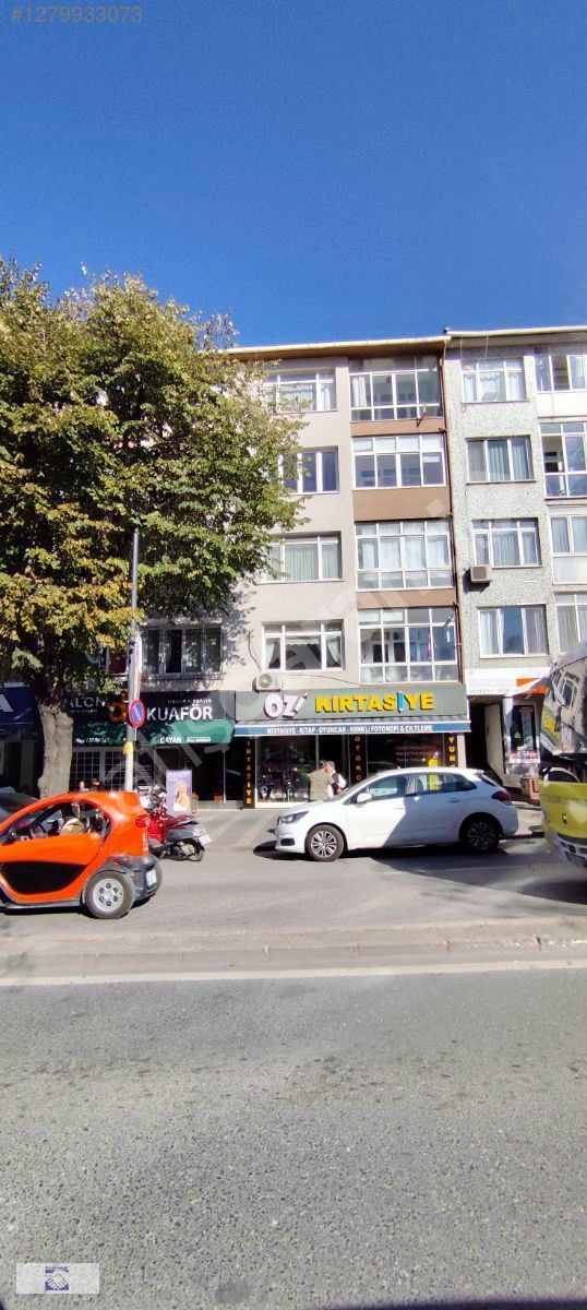 ÜSKÜDAR VAKIFBANK SPOR KOMPLEKSİ KARŞISI SATILIK FERAH 3+1 DAİRE