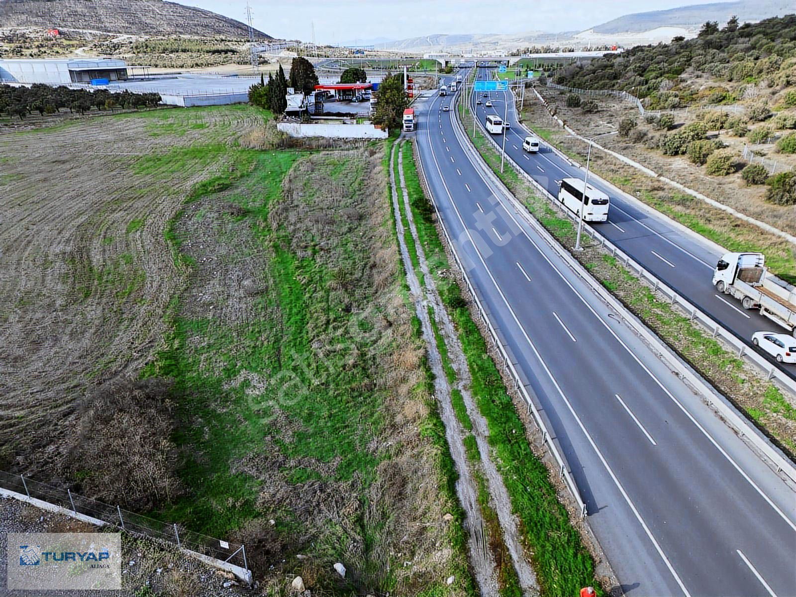 ÇANAKKALE YOLUNA SIFIR SATILIK 2880 m2 ARAZİ