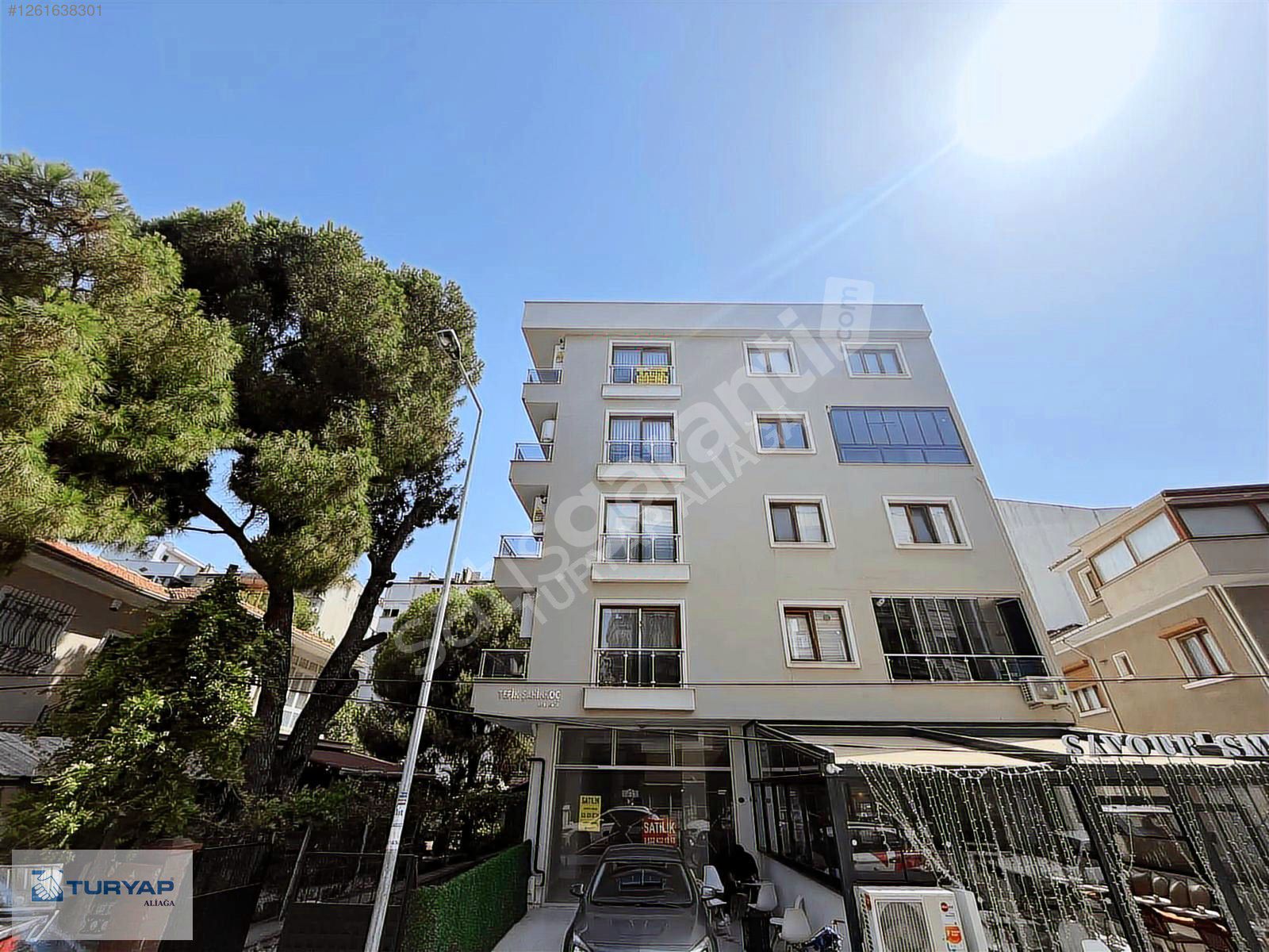 BERGAMA MERKEZ'DE EMSALİ OLMAYAN 3+1