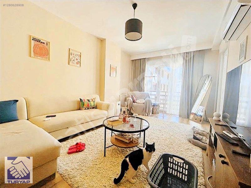 Turyap'tan İdealtepe'de Ara Kat Genç Binada Balkonlu 2+1 Daire