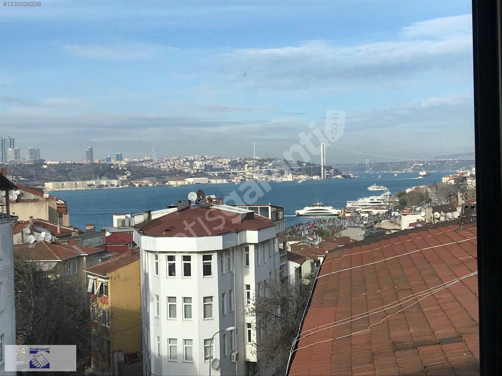 ÜSKÜDAR-DOĞANCILAR'DA 170 m2. (4+1) MANZARALI DAİRE