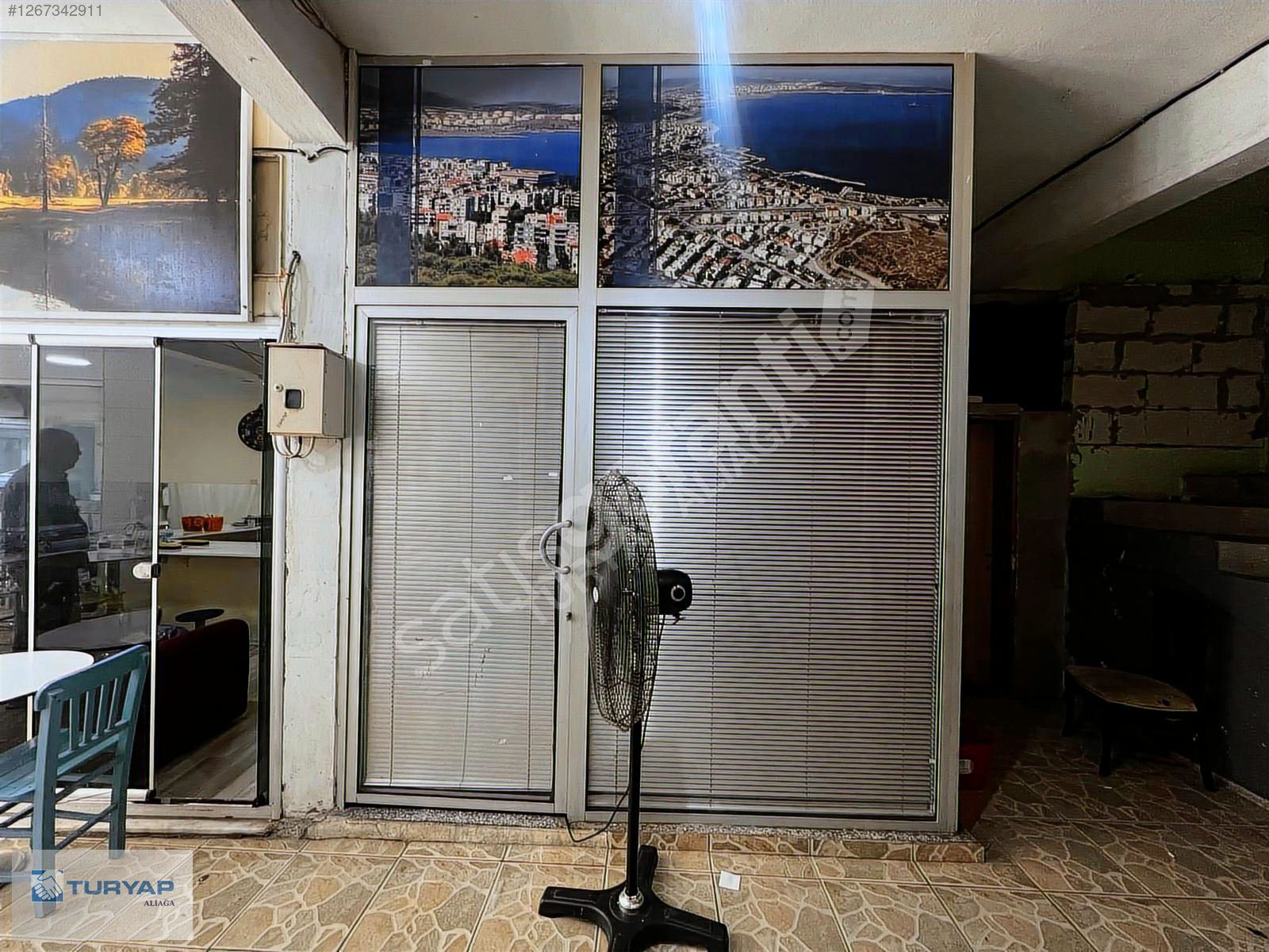 TURYAPTAN ALİAĞA MERKEZDE SATILIK 20m2 DÜKKAN