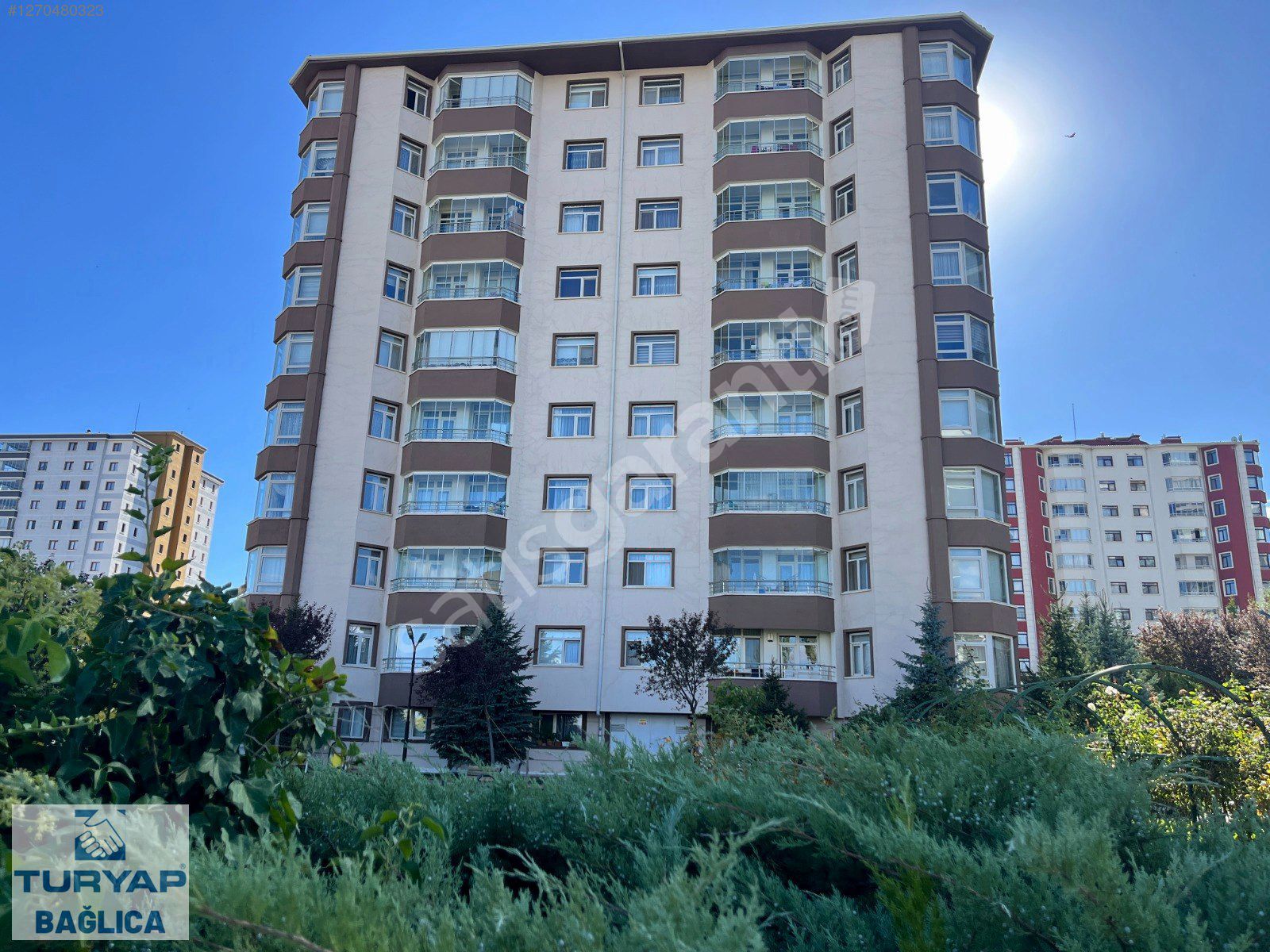 BAĞLICA MERKEZDE GÜVENLİKLİ PEYZAJLI SATILIK GENİŞ 4+1 DAİRE