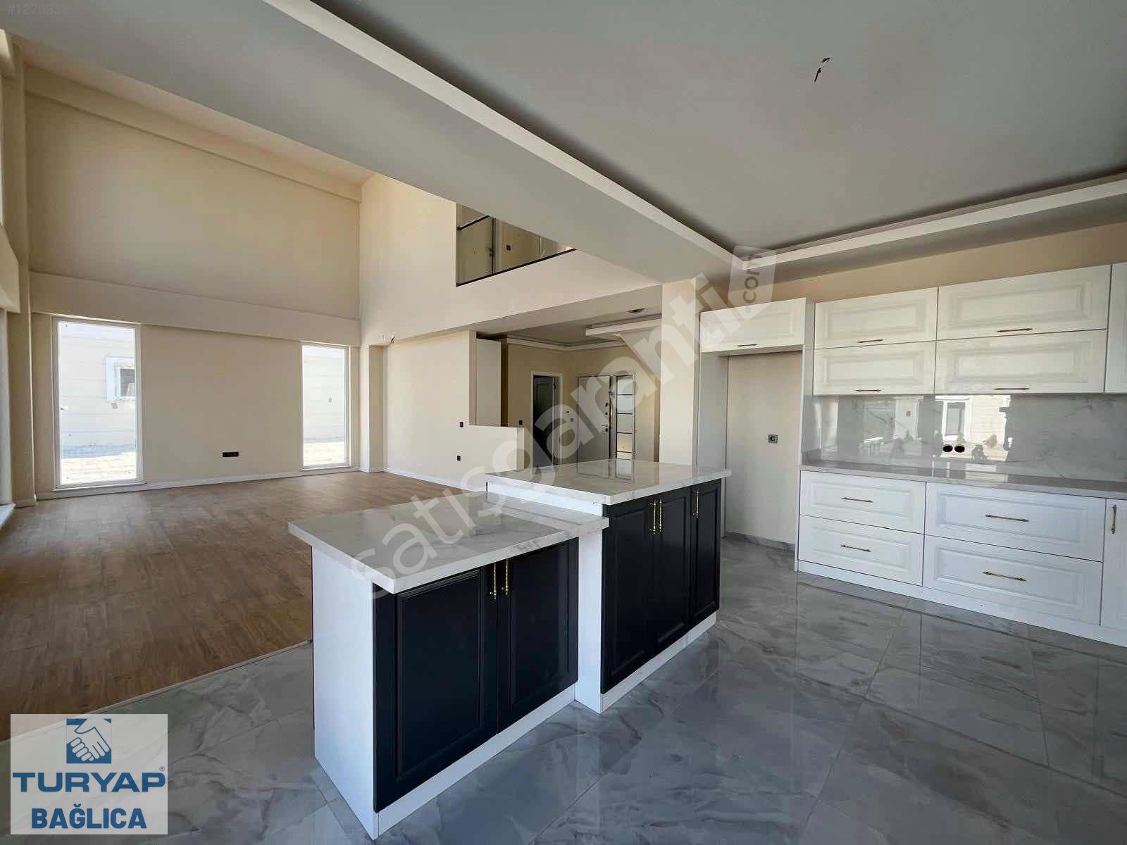 BAĞLICA'DA SATILIK VİLLA 4+2