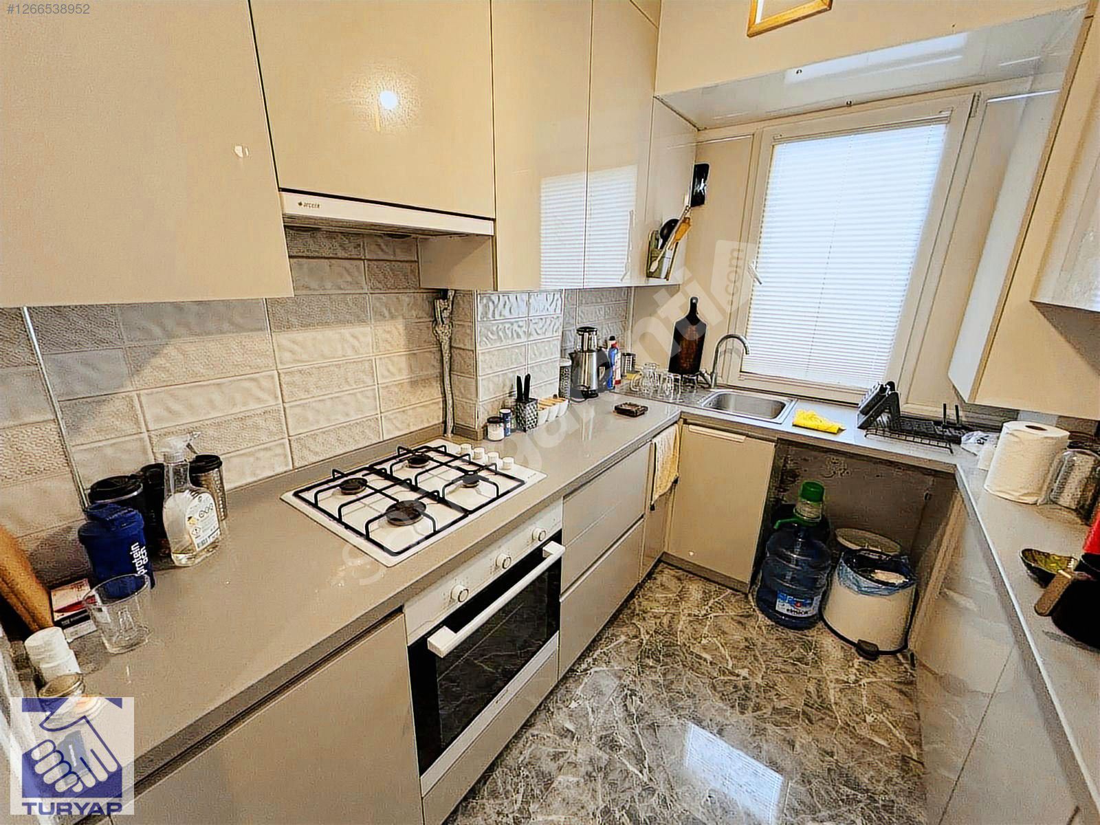 TURYAP'TAN ALTINTEPEDE MASRAFSIZ İÇİ YAPILI ÖNÜ AÇIK KÖŞE 3+1 !!