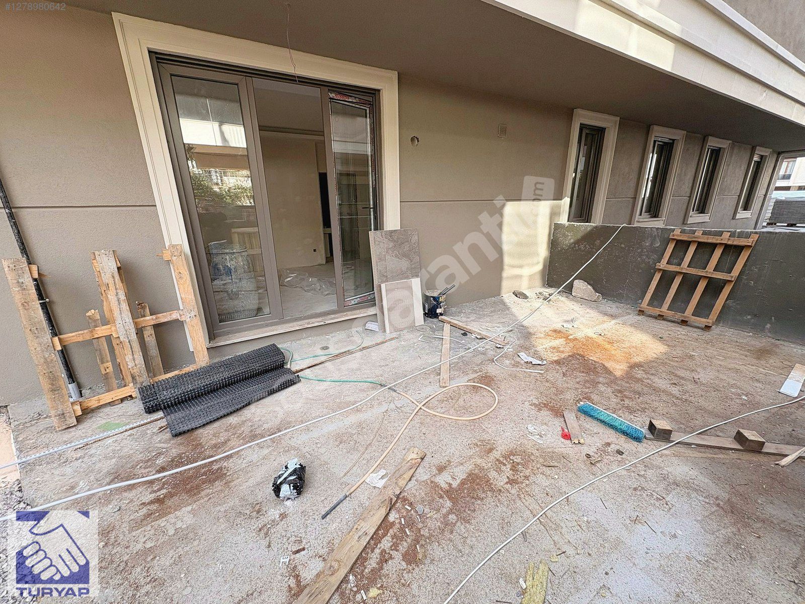 TURYAP BERKAY'DAN 1 AYA TESLİM ÖZEL BAHÇE KULLANIMLI ÖN 2+1!