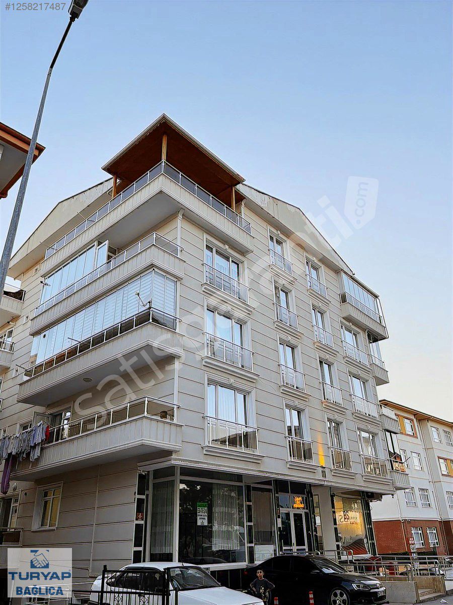 ETİMESGUT SÜVARİDE OKUL KREŞ YANI SATILIK LÜKS TERASLI 3+1 DAİRE