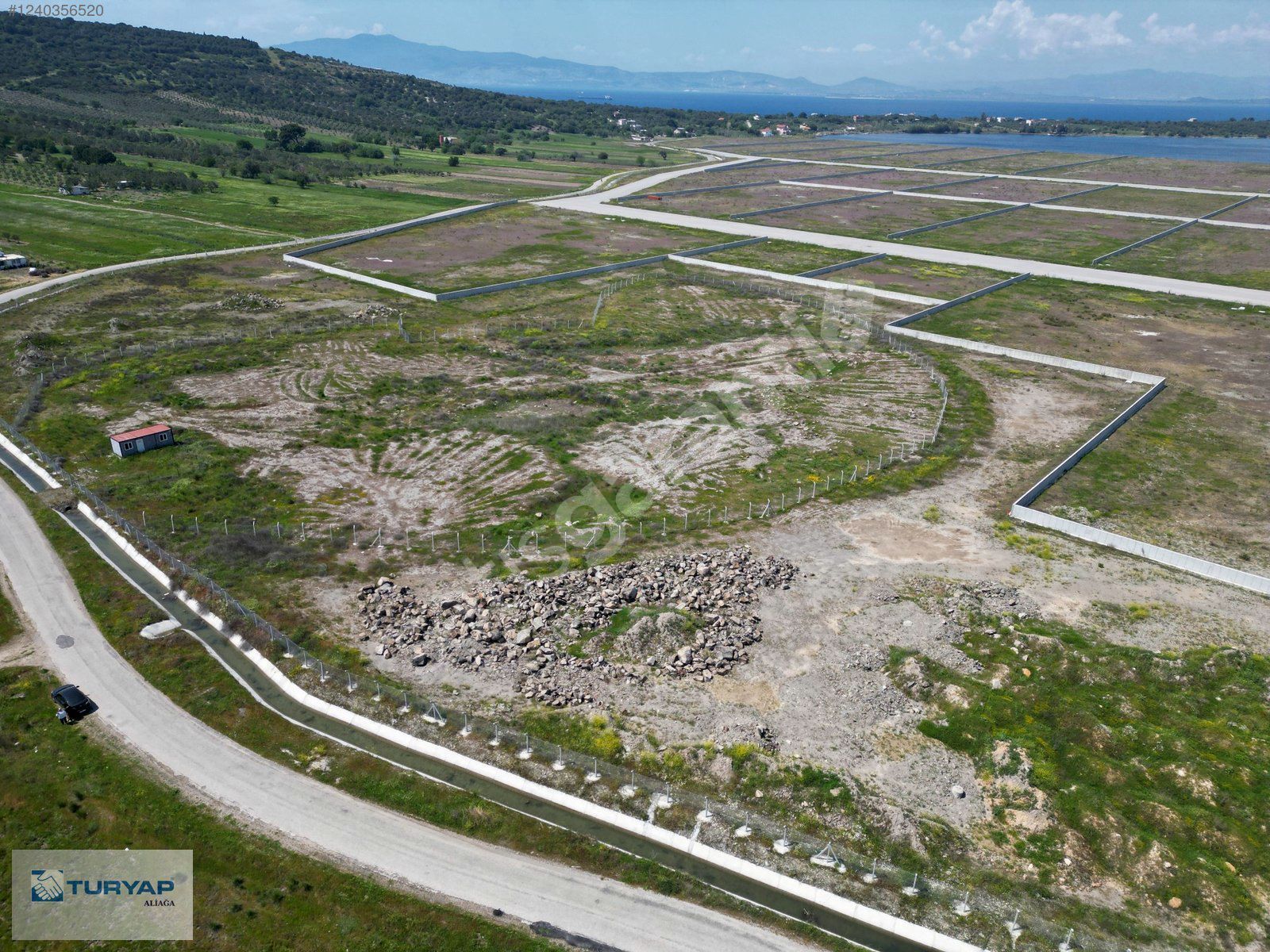 ÇALTILIDERE YATIRIMLIK FIRSAT TARLA