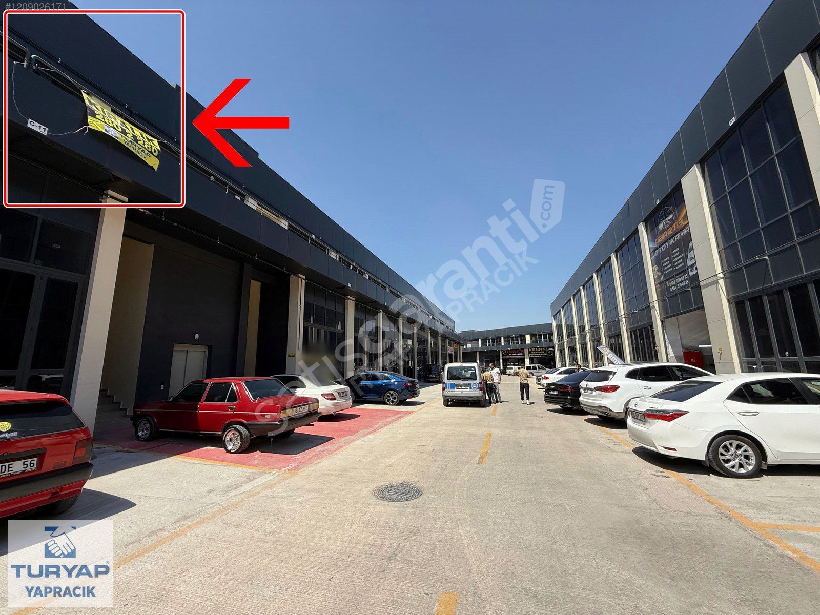 TURYAP YAPRACIK 'tan Sehaş Arenada 61m² Kiralık Ofis & Dükkan