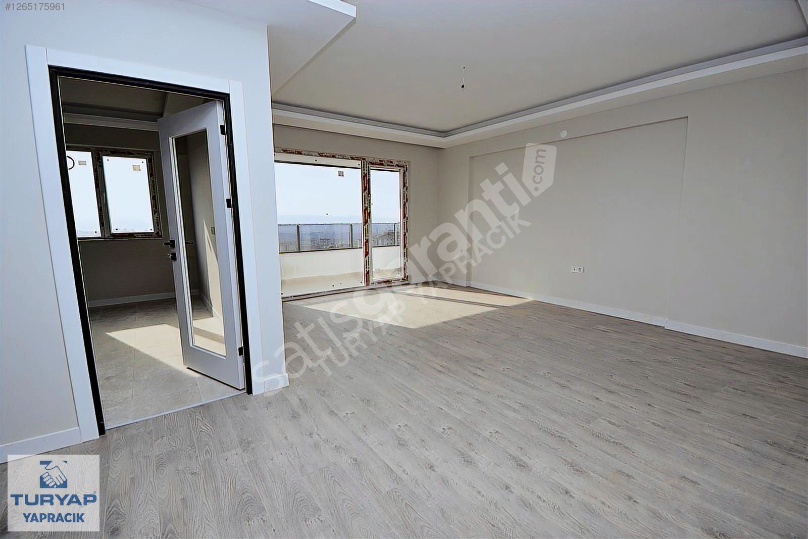 TURYAP' tan Kayalar Kulede Manzaralı Okul-Market-Ulaşım Yanı 2+1